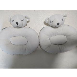 トッカ(TOCCA)のTOCCA ベビー枕　双子　くま(枕)