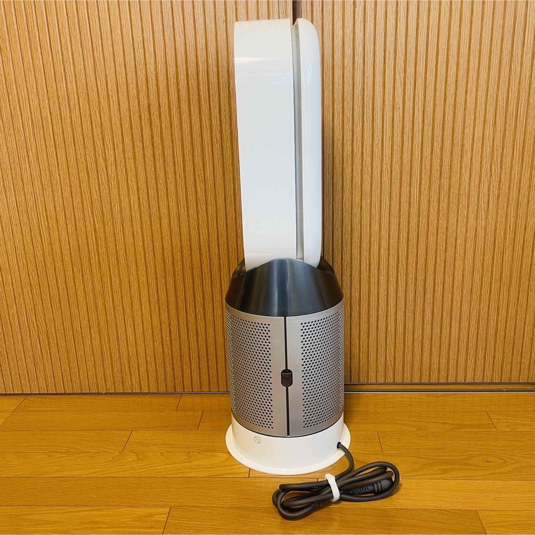 Dyson(ダイソン)の【送料無料】Dyson Pure Hot+Cool 空気清浄 扇風機HP04WS スマホ/家電/カメラの冷暖房/空調(扇風機)の商品写真