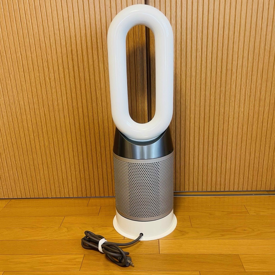 Dyson(ダイソン)の【送料無料】Dyson Pure Hot+Cool 空気清浄 扇風機HP04WS スマホ/家電/カメラの冷暖房/空調(扇風機)の商品写真