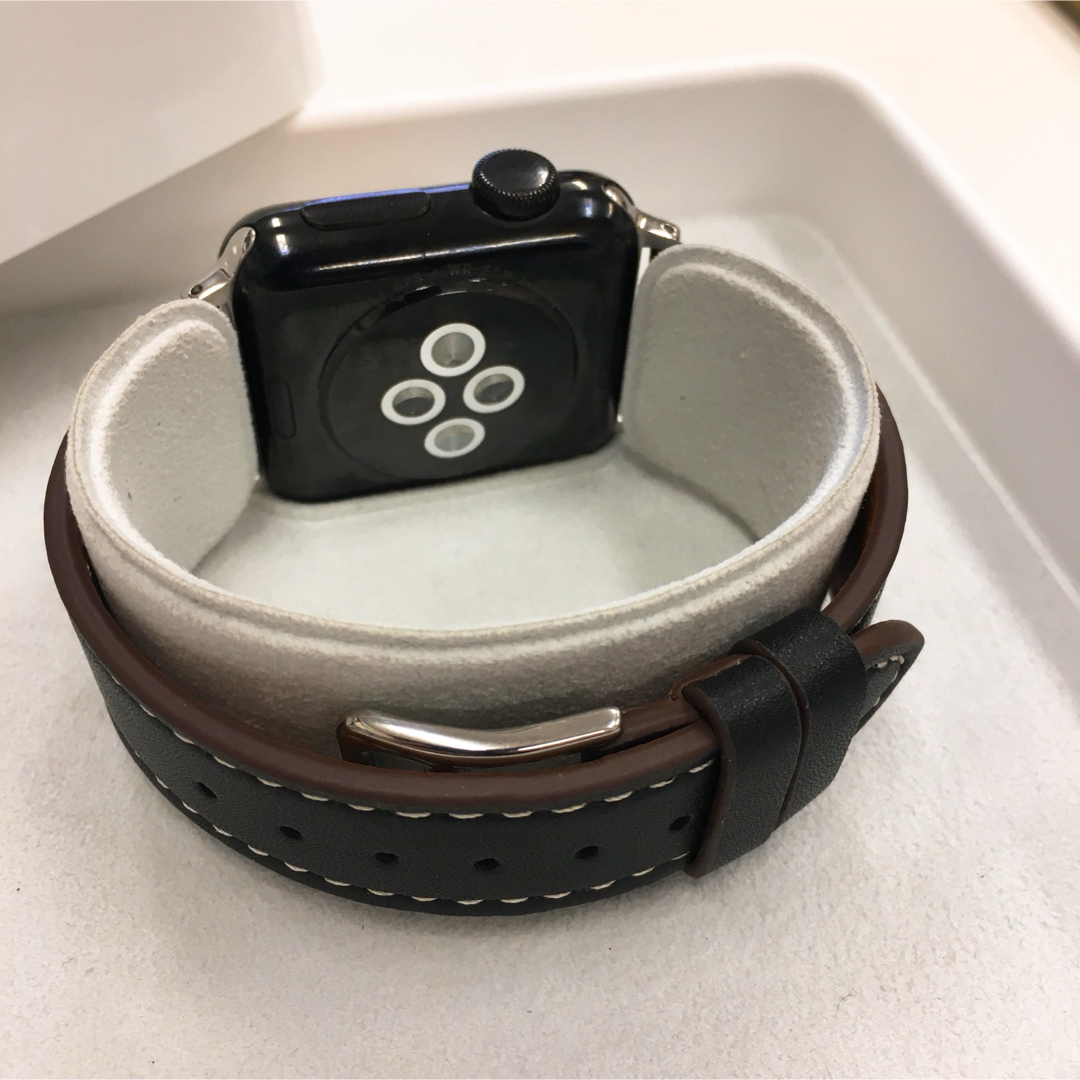 Apple Watch(アップルウォッチ)のApple Watch アップルウォッチ シリーズ2/38mm ブラック スマホ/家電/カメラのスマートフォン/携帯電話(その他)の商品写真