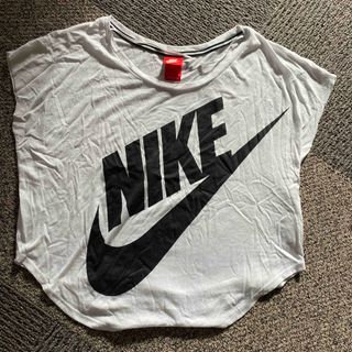 NIKE ナイキ　半袖　レディース　Tシャツ(Tシャツ(半袖/袖なし))