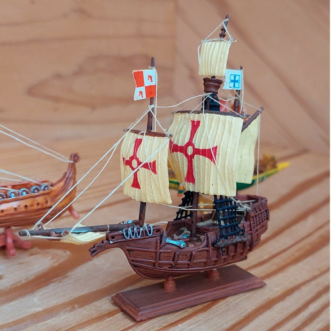ミニチュア 帆船 3個セット レトロ 雑貨 ハンドメイドのおもちゃ(ミニチュア)の商品写真