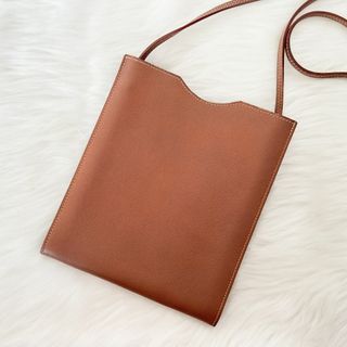 Hermes - 【極美品】HERMES エルメス　オニメトゥ　ブラウン