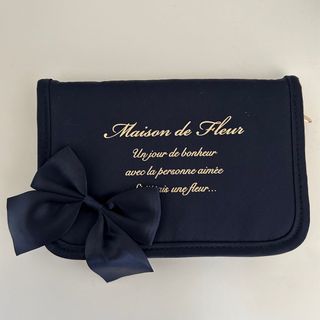 Maison de FLEUR - メゾンドフルール　パスポートケース