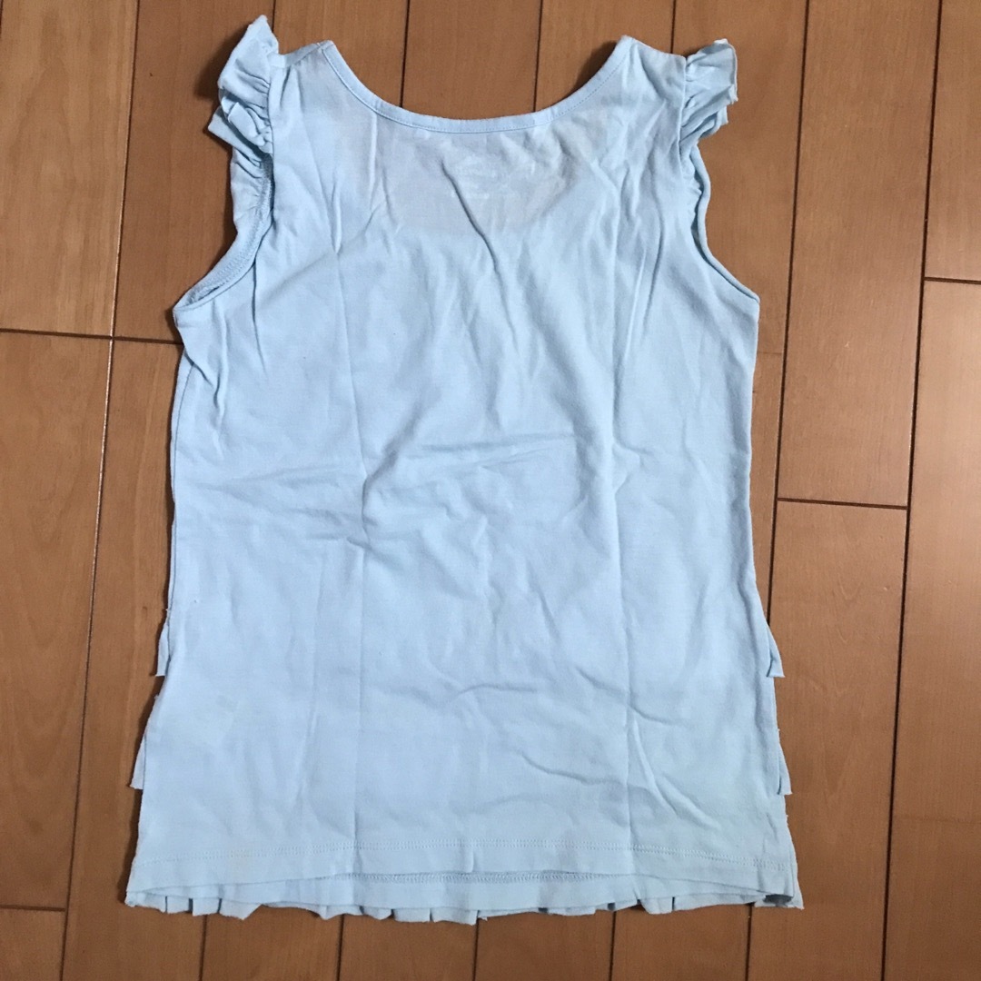 UNIQLO(ユニクロ)のユニクロ　ノースリーブ　タンクトップ　130cm キッズ/ベビー/マタニティのキッズ服女の子用(90cm~)(Tシャツ/カットソー)の商品写真