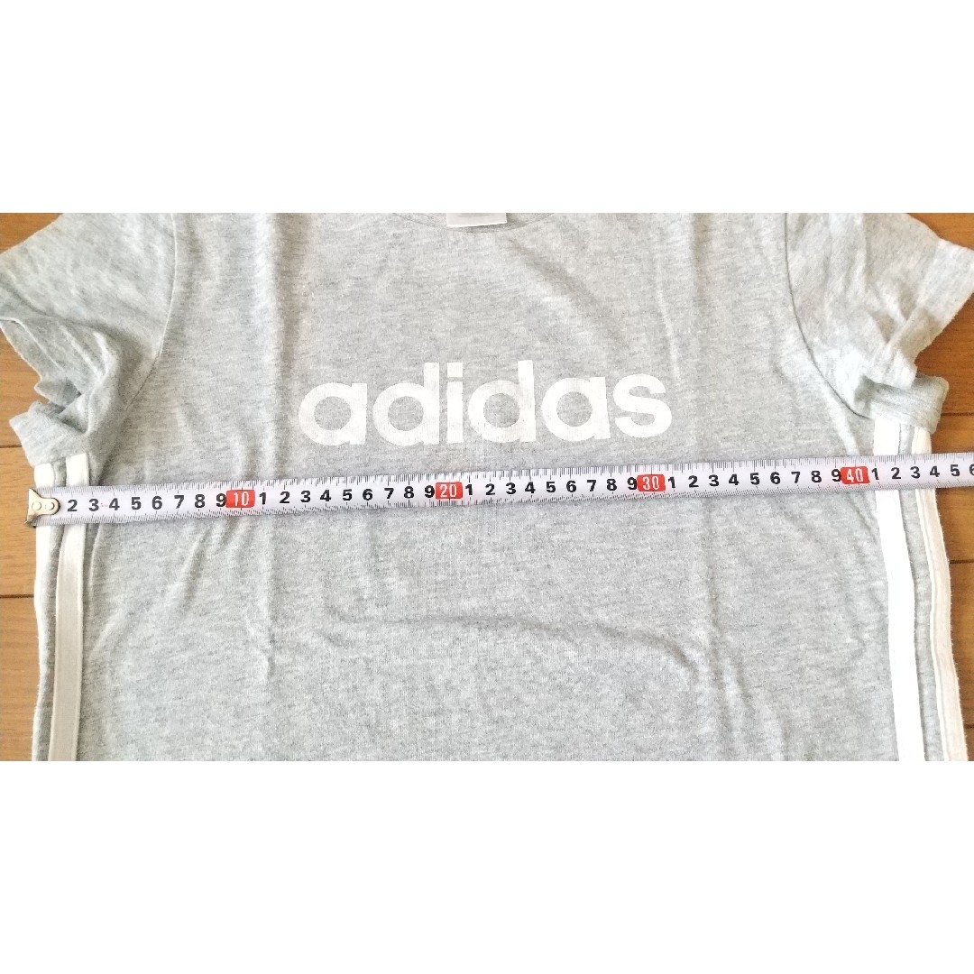 adidas(アディダス)のadidas アディダス Tシャツ レディースのトップス(Tシャツ(半袖/袖なし))の商品写真