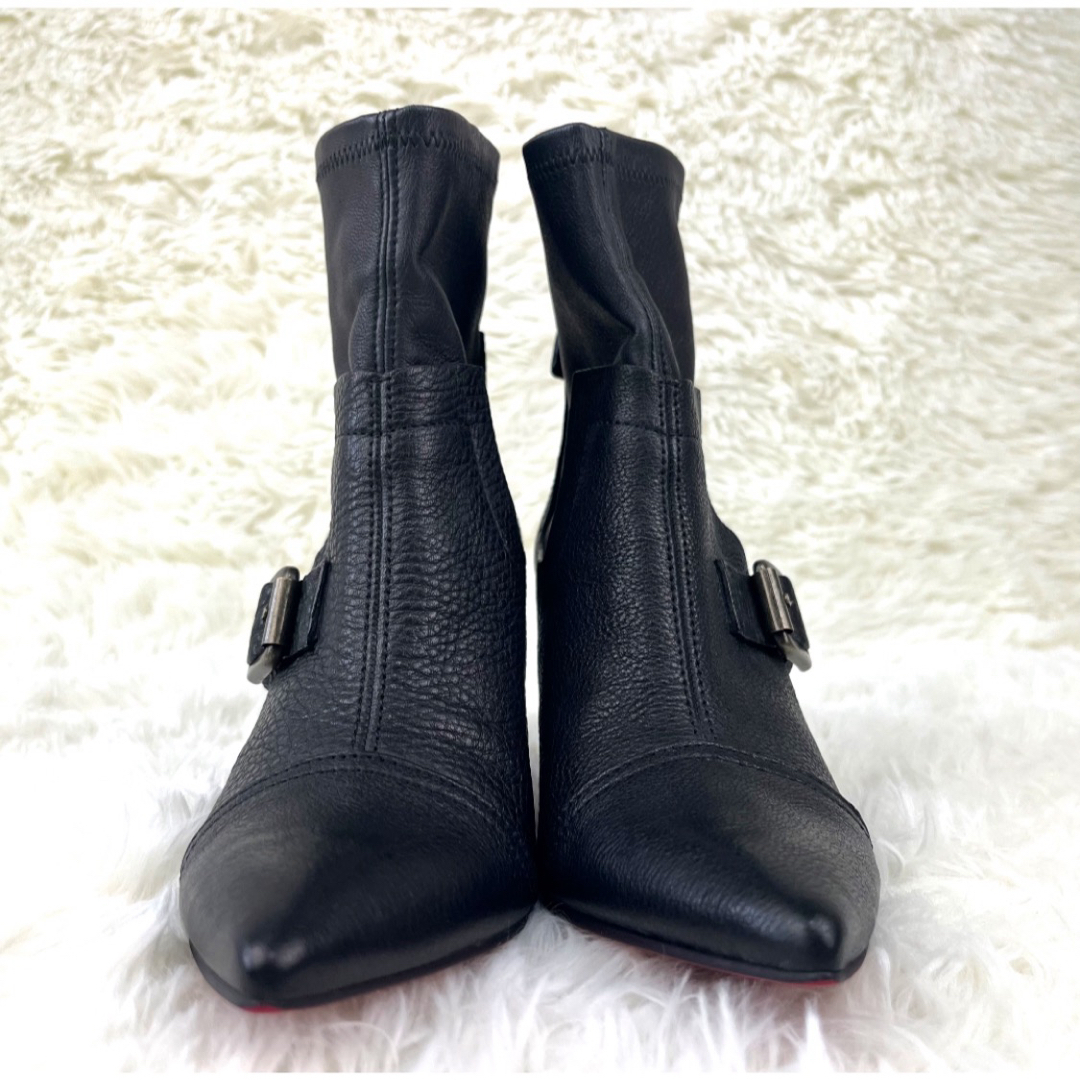 INDIVIDUAL(インディビジュアル)の極美品✨インディビジュアル　レザー　ショートブーツ　23.5cm  ブラック レディースの靴/シューズ(ブーツ)の商品写真