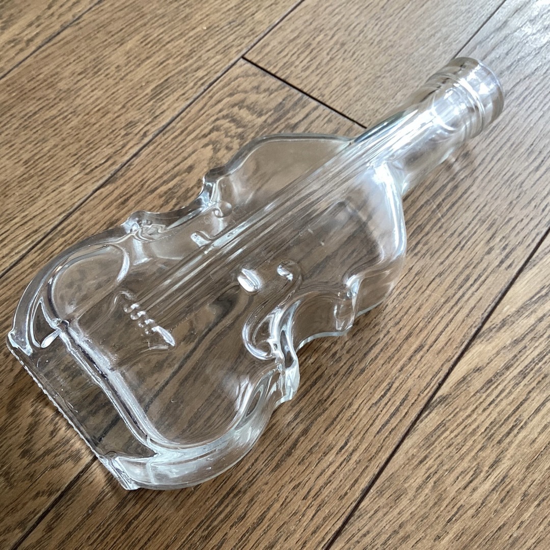 ボトル　バイオリン　バイオリン型　瓶　花瓶　一輪挿し　ガラス瓶 エンタメ/ホビーの美術品/アンティーク(ガラス)の商品写真