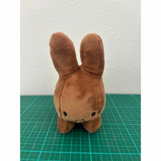 ミッフィー(miffy)のミッフィー　マスコット　キーホルダー　ぬいぐるみ　茶色　ブラウン　日焼け(ぬいぐるみ)