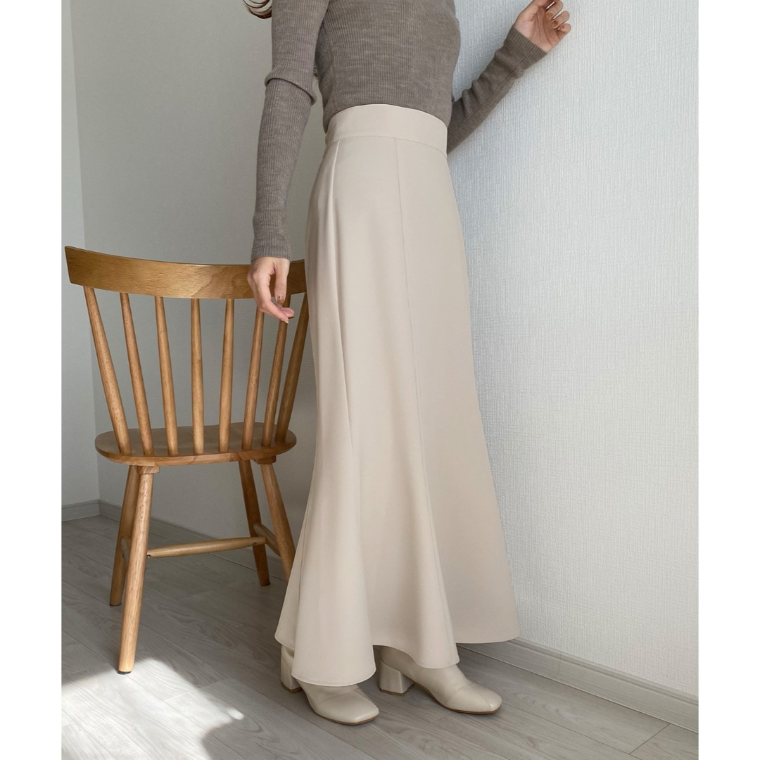 JUNOAH(ジュノア)のマーメイドスカート/XL/アイボリー レディースのスカート(ロングスカート)の商品写真