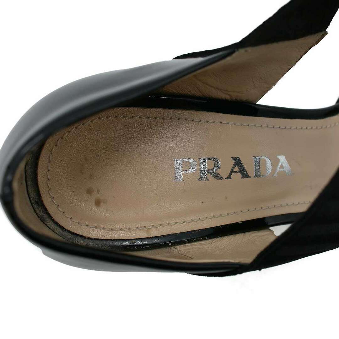 PRADA(プラダ)のPRADA プラダ ラバーストラップ ポインテッドトゥパンプス ブラック 37 1/2 レディースの靴/シューズ(ハイヒール/パンプス)の商品写真