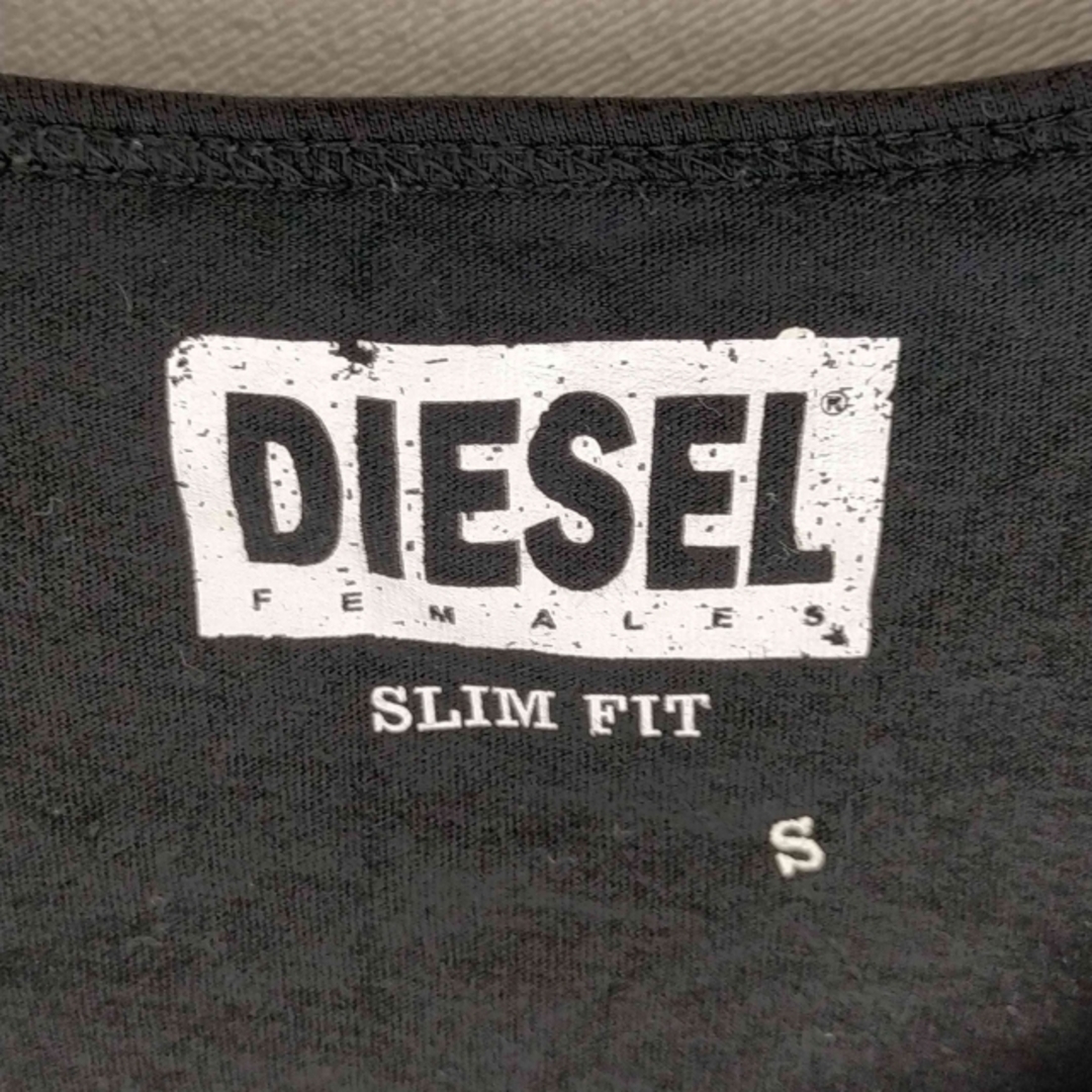 DIESEL(ディーゼル)のDIESEL(ディーゼル) 横顔Tシャツ レディース トップス レディースのトップス(Tシャツ(半袖/袖なし))の商品写真