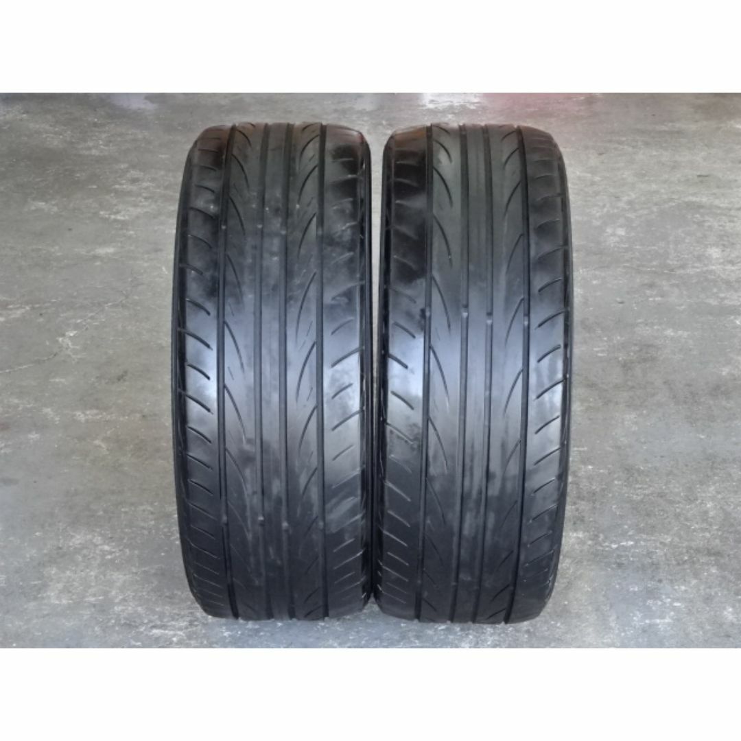 ヨコハマ ADVAN FLAVA V701 225/45R18中古2本 自動車/バイクの自動車(タイヤ)の商品写真