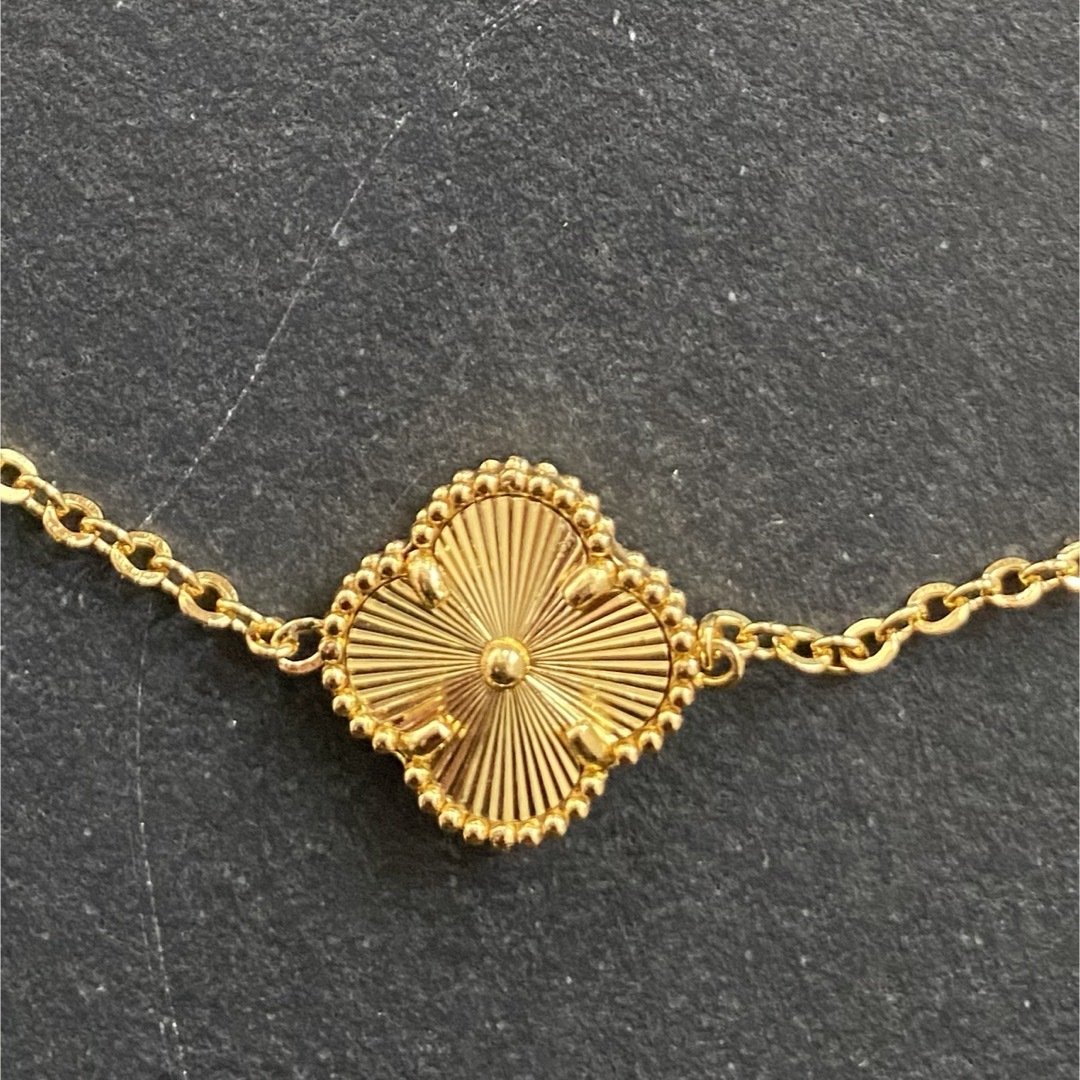 Four Leaf Clover Bracelet  Color：gold レディースのアクセサリー(ブレスレット/バングル)の商品写真