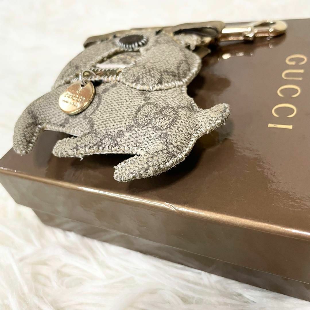 Gucci(グッチ)のGUCCI グッチ グッチョリ ブルドッグ アニューゼ キーホルダー チャーム レディースのファッション小物(キーホルダー)の商品写真