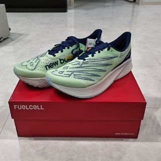 New Balance Fuelcell RC ELITE M CG2