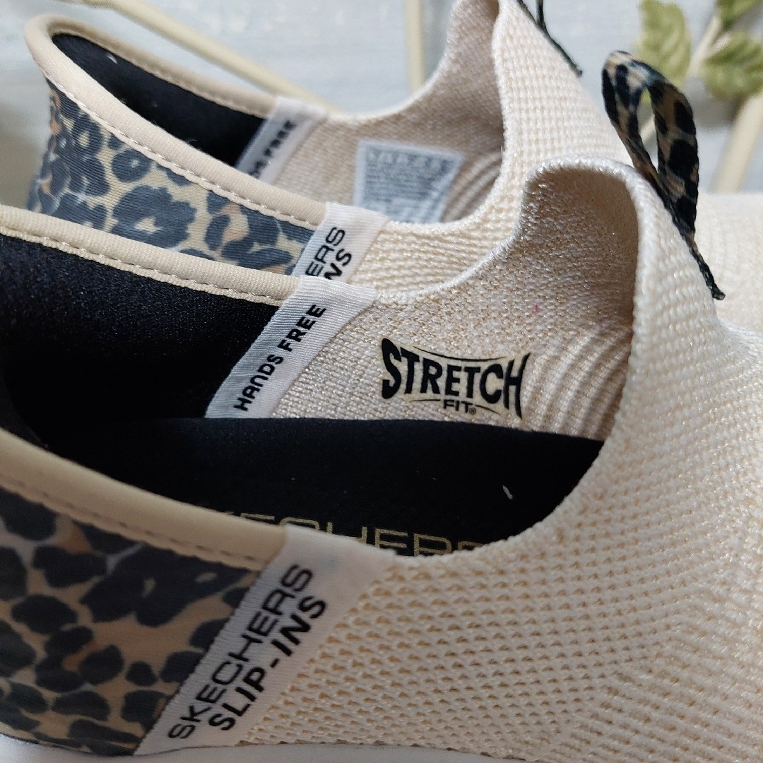 SKECHERS(スケッチャーズ)のSKECHERS　スニーカー　レディース24㎝ レディースの靴/シューズ(スニーカー)の商品写真
