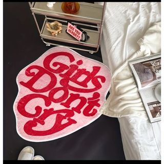 Girls Don't Cry - 新品未使用　girl'sdon'tcry ガールズドントクライ　ラグマット　