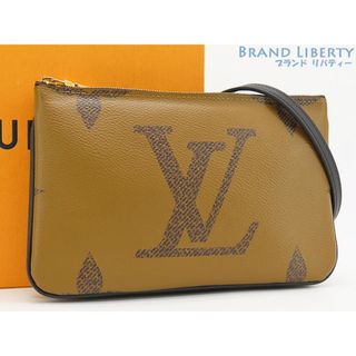 ルイヴィトン(LOUIS VUITTON)の未使用ルイヴィトンモノグラムジャイアントリバースポシェットドゥーブル(クラッチバッグ)