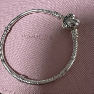 パンドラ(PANDORA)の美品　パンドラMoments Heart ブレスレット　17cm(ブレスレット/バングル)