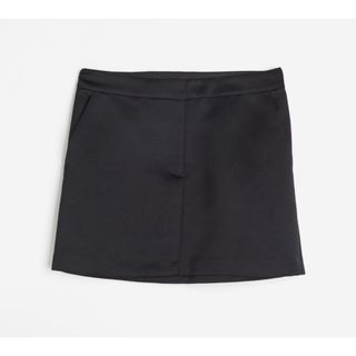 エイチアンドエム(H&M)のＨ&M★新品NEW ミニスカート モノトーン フォーマル ミニスカ (ミニスカート)