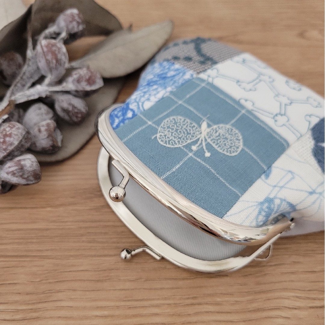 ご検討用 ミナペルホネン swing 埋める camellia がま口 ハンドメイド♪ ご検討用 ミナペルホネン swing 埋める camellia がま口 ハンドメイド♪