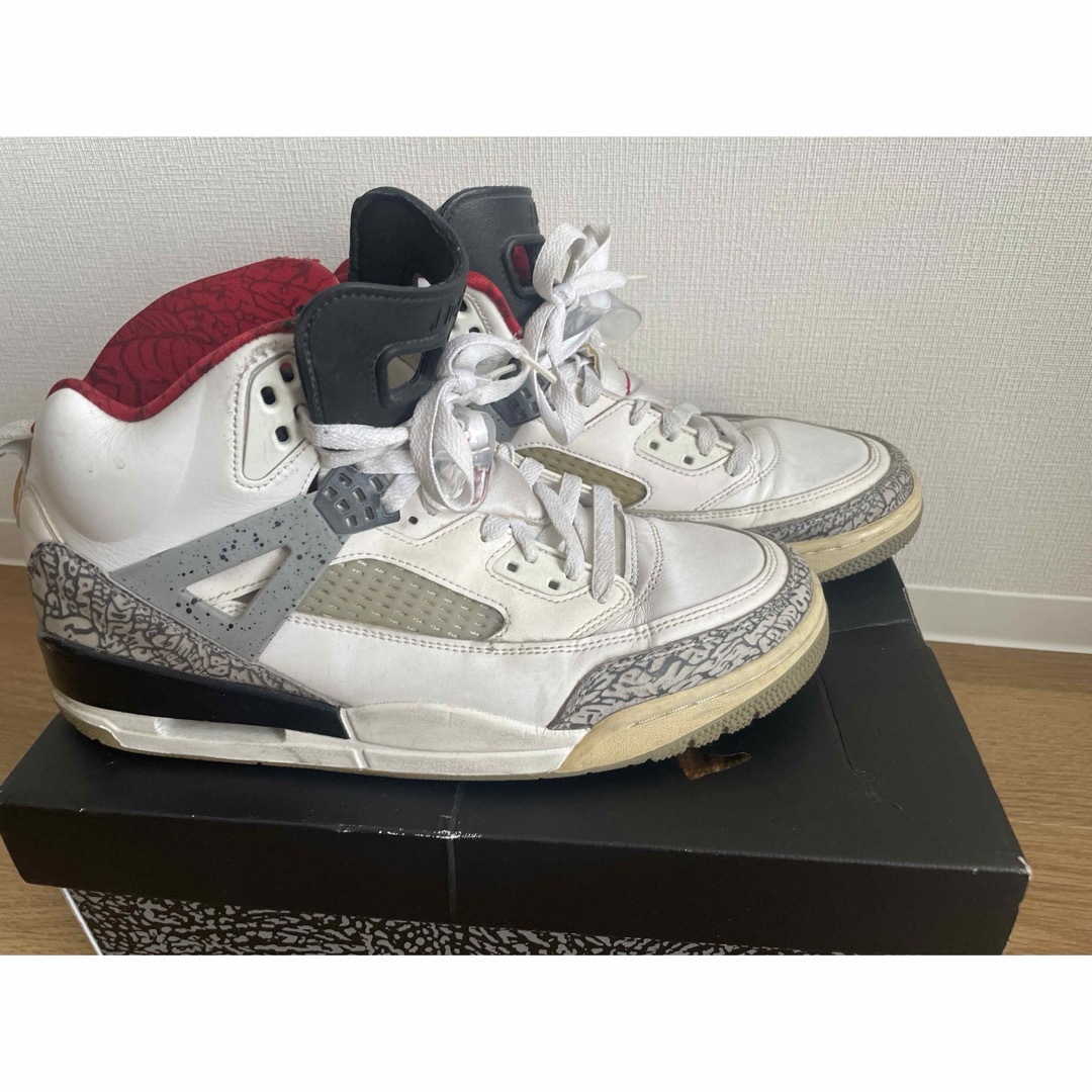 NIKE(ナイキ)のNIKE JORDAN Spizike White Cement メンズの靴/シューズ(スニーカー)の商品写真