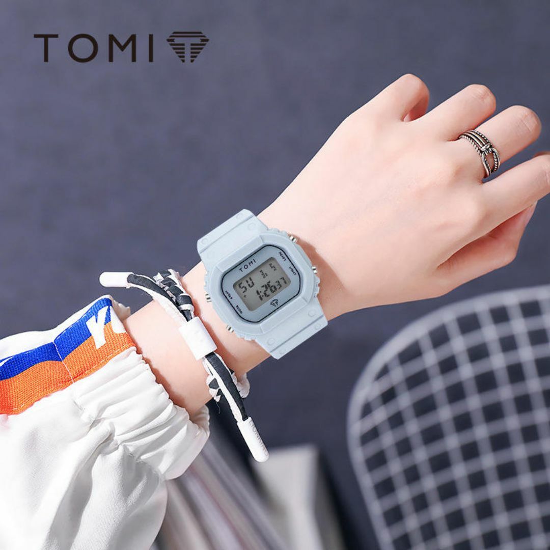 30m防水軽量シンプルデザイン スポーツウォッチ デジタル腕時計 ピンク2 レディースのファッション小物(腕時計)の商品写真