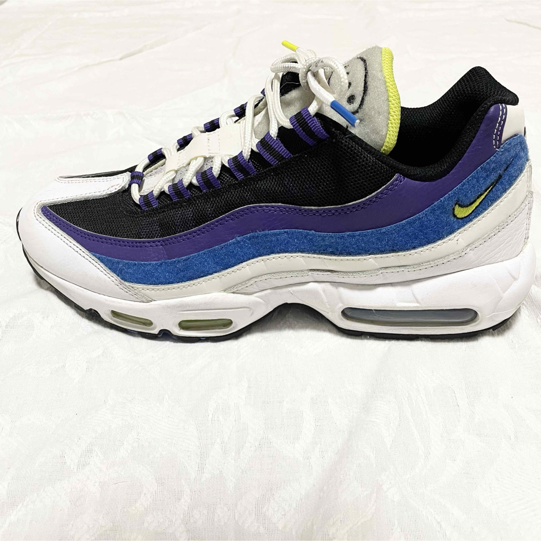 NIKE(ナイキ)のNIKE AIRMAX 95  29cm メンズの靴/シューズ(スニーカー)の商品写真