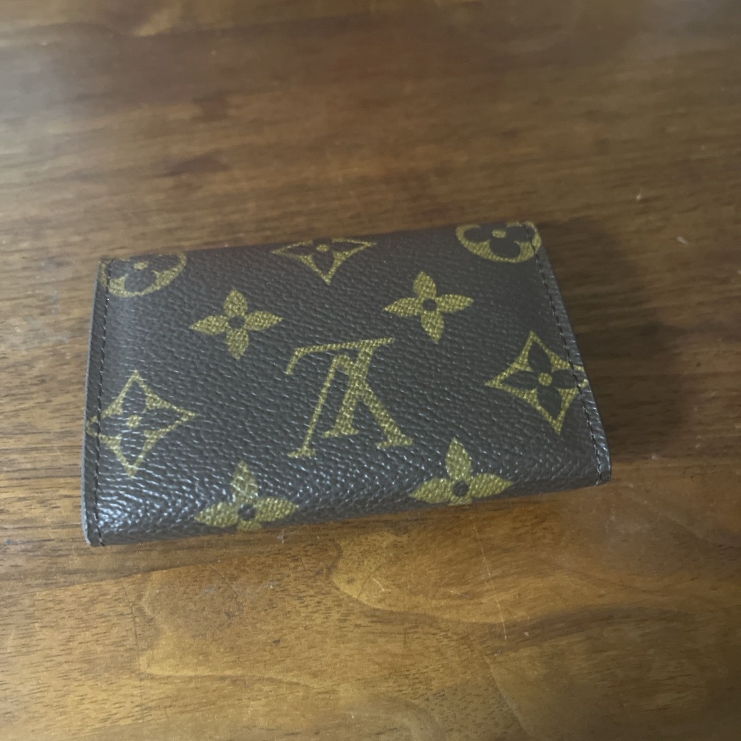 LOUIS VUITTON(ルイヴィトン)のLouis Vutton 小銭入れ レディースのファッション小物(コインケース)の商品写真