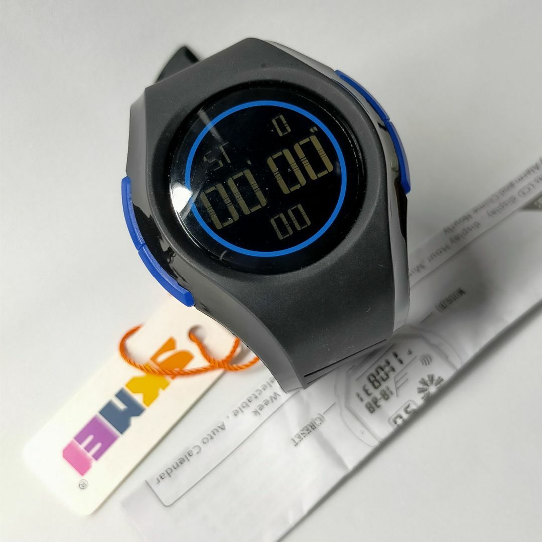 50m防水軽量コンパクトスポーツウォッチ デジタル腕時計ブルー青69P メンズの時計(腕時計(デジタル))の商品写真