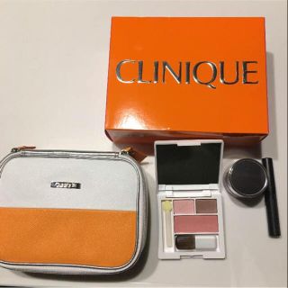 クリニーク(CLINIQUE)の新品 クリニーク ホリデイセット(コフレ/メイクアップセット)