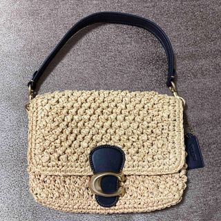 コーチ(COACH)のCOACH ソフトタビー　ストロー　ベージュ(ショルダーバッグ)