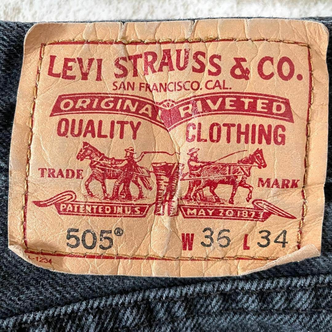 Levi's(リーバイス)のリーバイス デニム 505 メキシコ製 ブラック 36×34 メンズのパンツ(デニム/ジーンズ)の商品写真