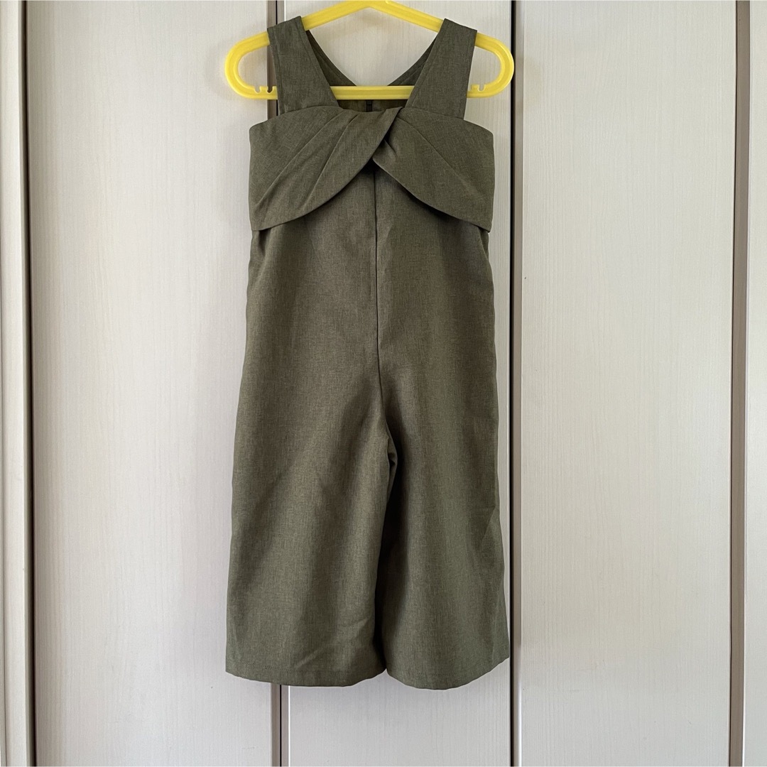 GU(ジーユー)の美品☆ジーユー　女の子　サロペット　110 キッズ/ベビー/マタニティのキッズ服女の子用(90cm~)(ワンピース)の商品写真