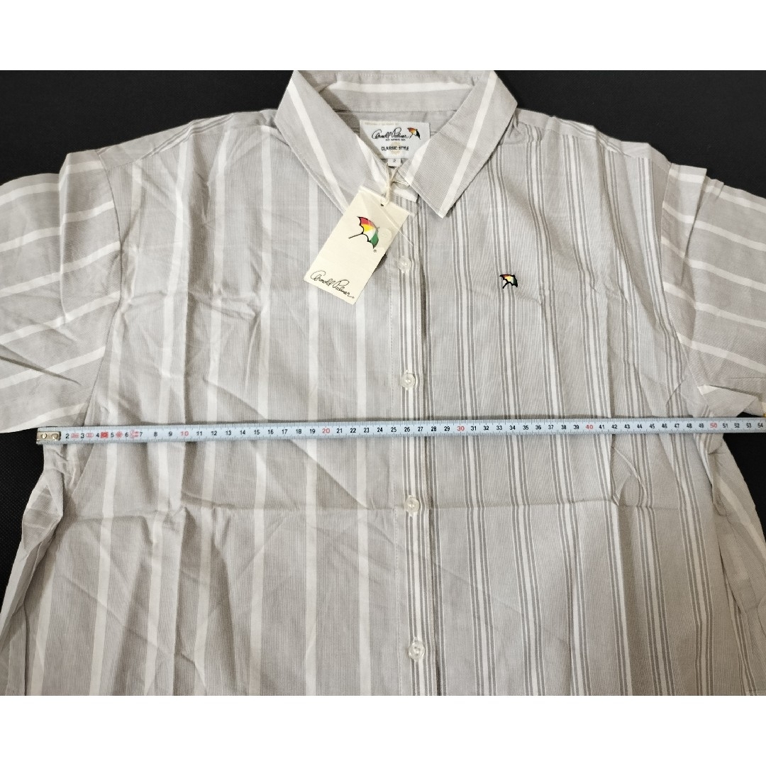 Arnold Palmer(アーノルドパーマー)のArnold Palmer ストライプコンビシャツワンピース 薄グレー/ホワイト レディースのトップス(シャツ/ブラウス(半袖/袖なし))の商品写真