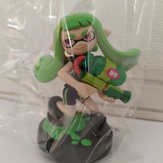 Nintendo Switch - ☆中古・美品☆初期化済 amiibo ガール ライムグリーン スプラトゥーン