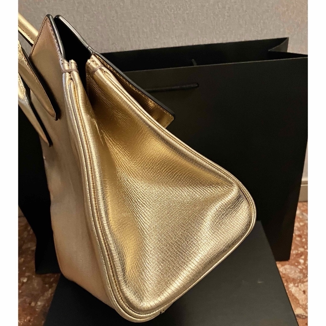 Salvatore Ferragamo(サルヴァトーレフェラガモ)の値下げ　フェラガモ　スタジオ　バック　美品 レディースのバッグ(ハンドバッグ)の商品写真