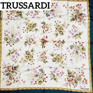 トラサルディ(Trussardi)の★TRUSSARDI★ スカーフ 花 グリーン(バンダナ/スカーフ)