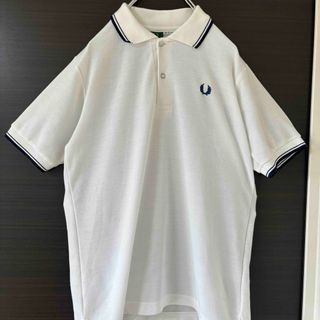 フレッドペリー(FRED PERRY)のフレッドペリー　ヴィンテージ　ポロシャツ　半袖　M ホワイト　ネイビー　古着(ポロシャツ)