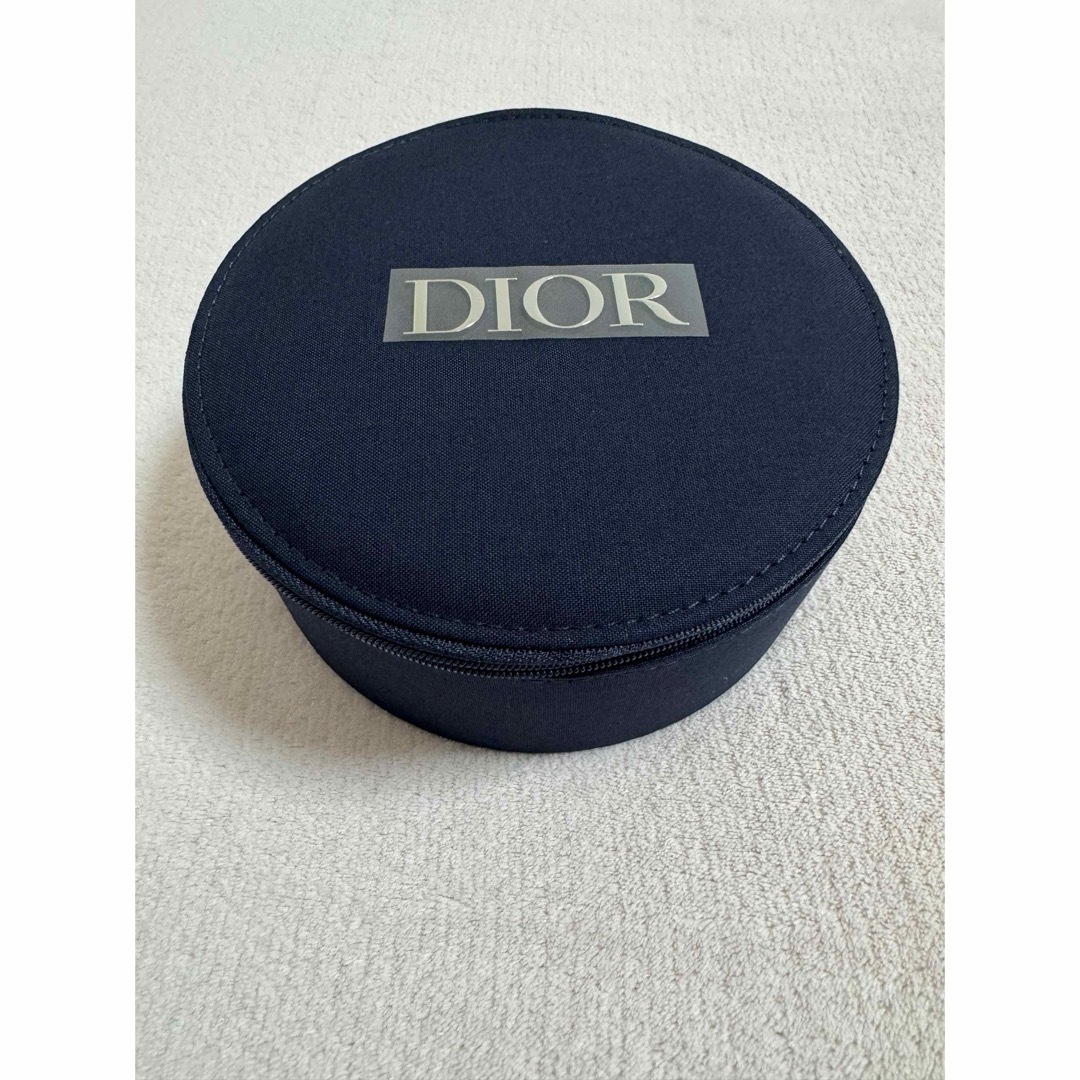 Dior(ディオール)の新品未使用！DIOR ノベルティ 鏡付き　ケース  レディースのファッション小物(ポーチ)の商品写真