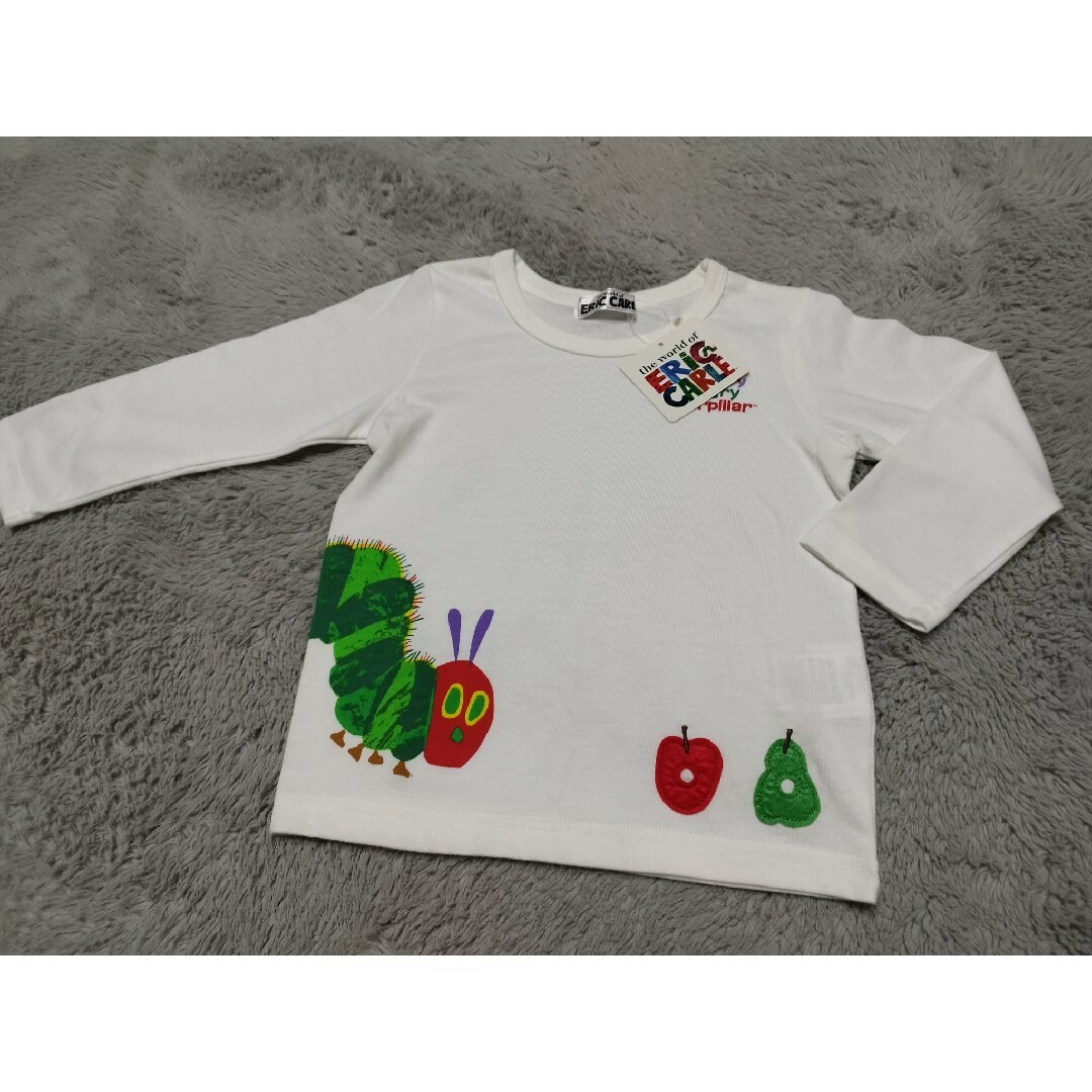 ERIC CARLE(エリックカール)の●　はらぺこあおむし　100 長袖Tシャツ キッズ/ベビー/マタニティのキッズ服男の子用(90cm~)(Tシャツ/カットソー)の商品写真