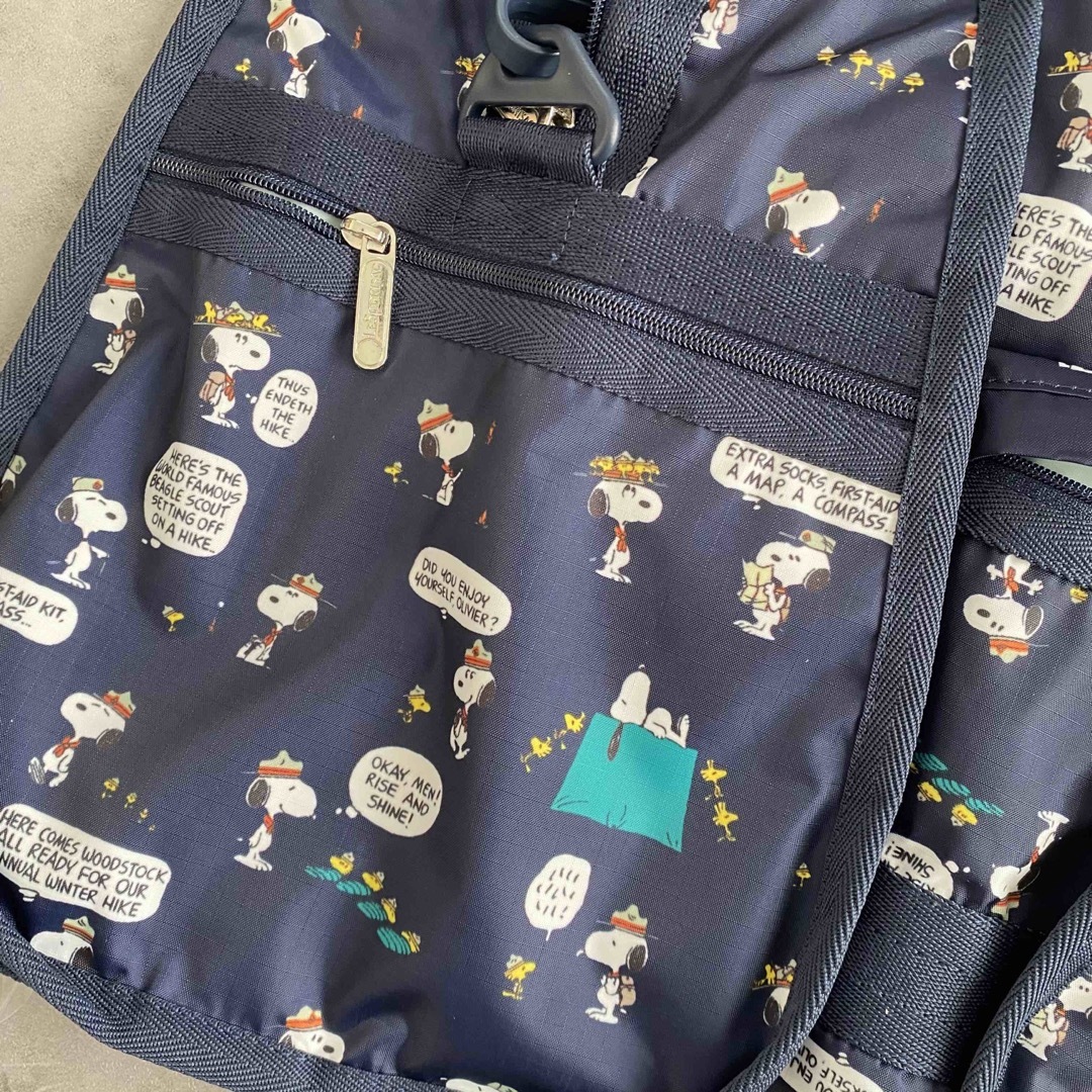 LeSportsac(レスポートサック)の[新品] レスポートサック　スヌーピー　ボストンバック　ポーチ付き　ピーナッツ レディースのバッグ(ボストンバッグ)の商品写真