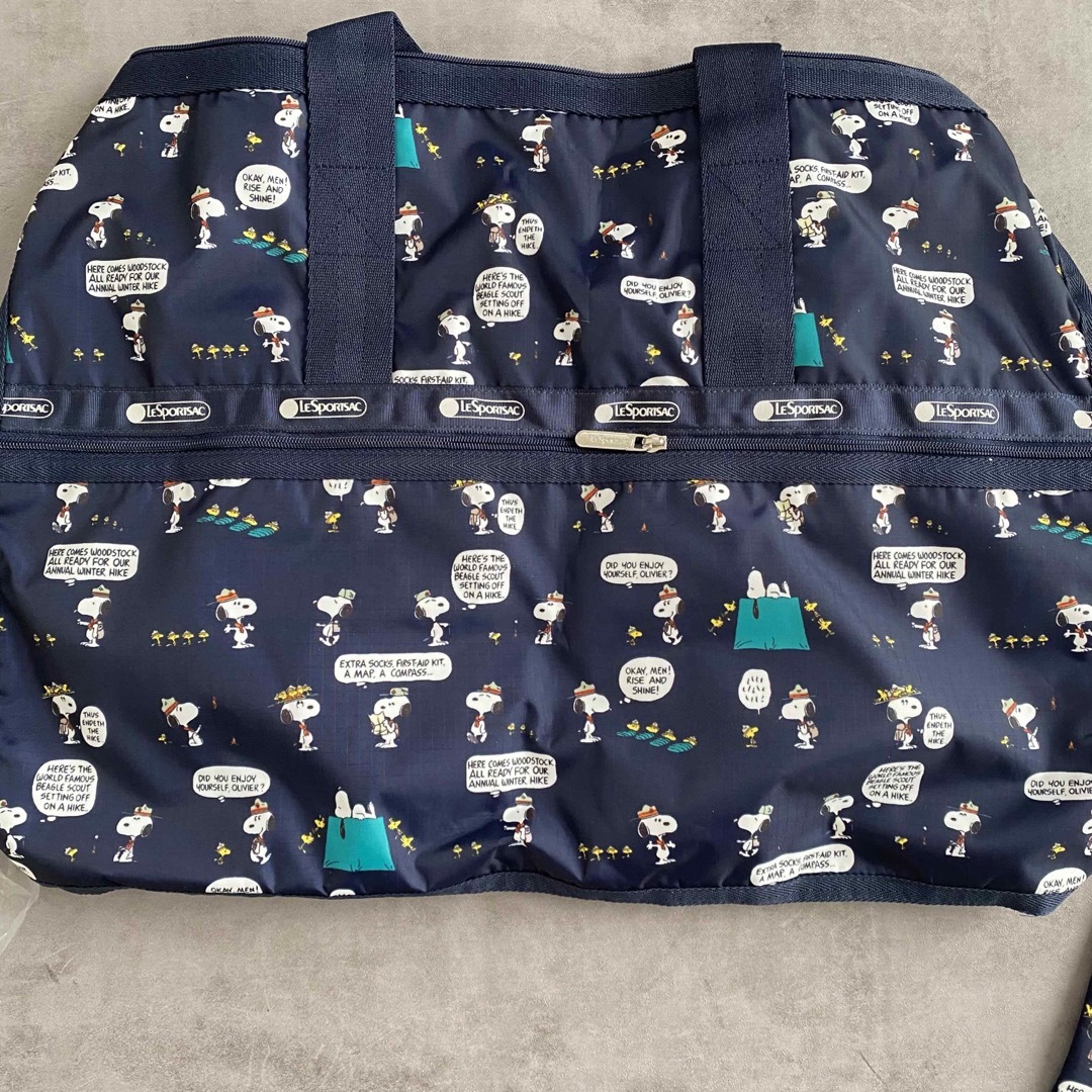 LeSportsac(レスポートサック)の[新品] レスポートサック　スヌーピー　ボストンバック　ポーチ付き　ピーナッツ レディースのバッグ(ボストンバッグ)の商品写真