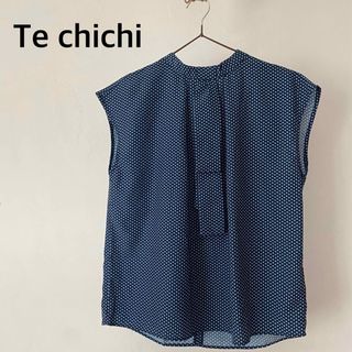 テチチ(Techichi)のテチチ　ブルー系　総柄　ノースリーブ　シャツ　フレンチ　ボウタイ　リボン(シャツ/ブラウス(半袖/袖なし))