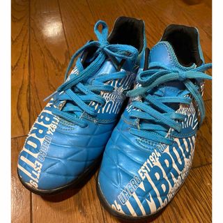 アンブロ(UMBRO)のアンブロ　トレーニングシューズ　24.5(シューズ)