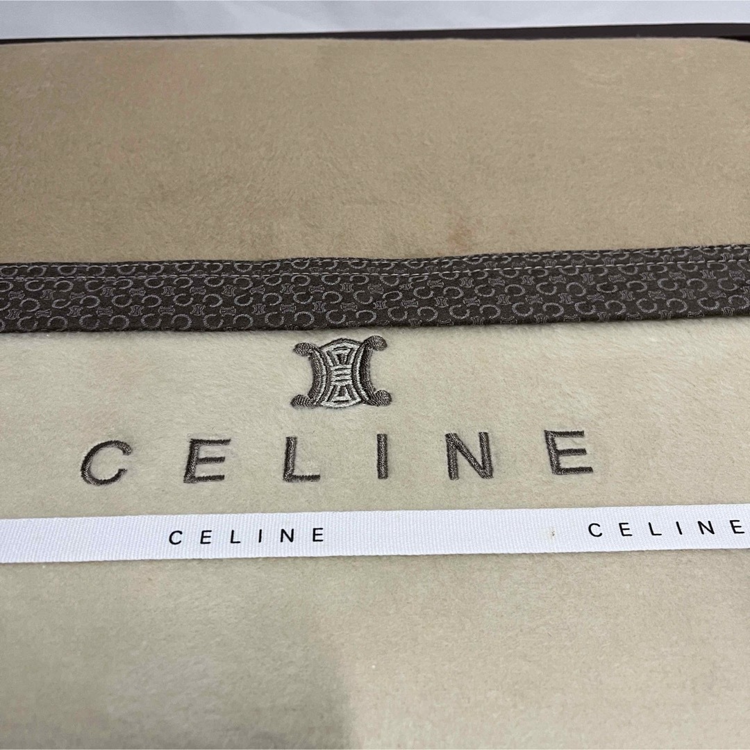 【新品】セリーヌ★CELINE★毛布★マカダム柄★140×200サイズ 【新品】セリーヌ★CELINE★毛布★マカダム柄★140×200サイズ