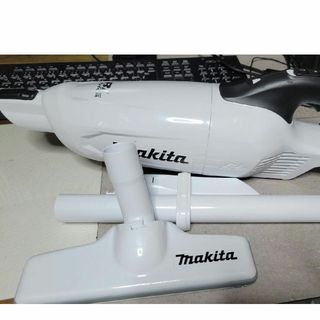 マキタ(Makita)のMakita CL180FD 本体のみ スライド+トリガスイッチ(掃除機)