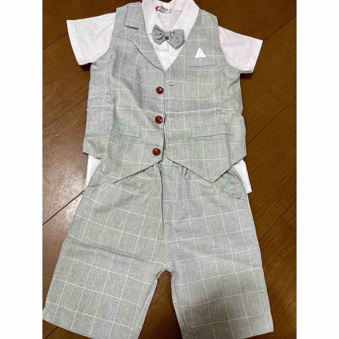 男の子　セットアップ キッズ/ベビー/マタニティのキッズ服男の子用(90cm~)(ドレス/フォーマル)の商品写真