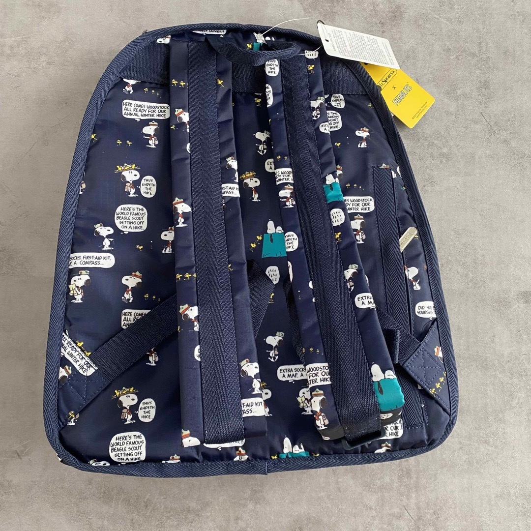 LeSportsac(レスポートサック)の[新品] レスポートサック　スヌーピー　トラベルお出かけリュック　旅行 レディースのバッグ(リュック/バックパック)の商品写真